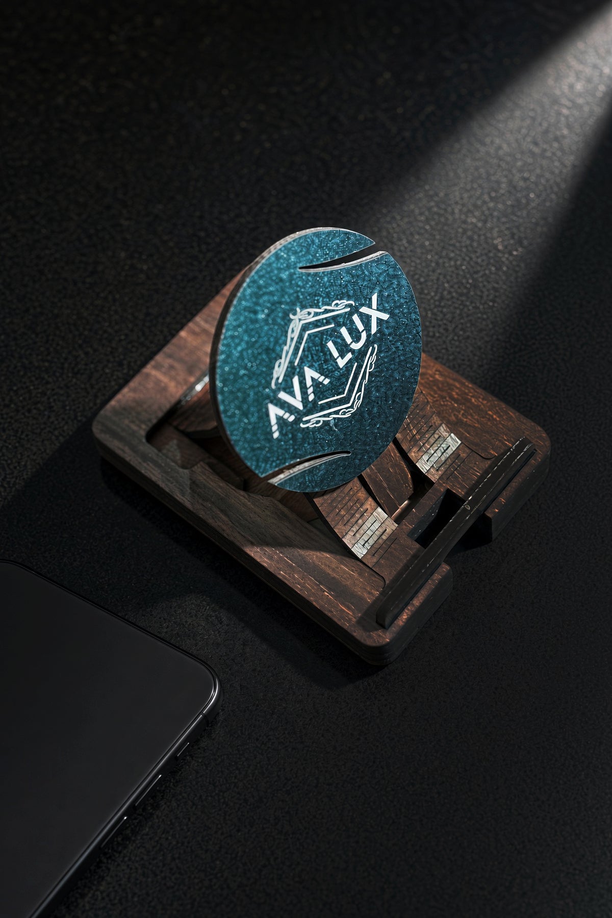 Pocketstand Aurora — Business card and phone stand